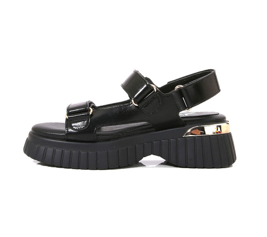 BAYSIDE BLACK PLATFORM SANDAL
