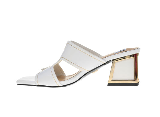 BRIGHT WHITE SANDAL