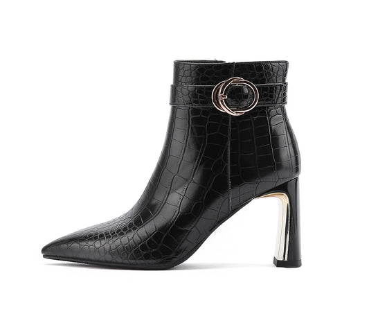 GROOVY BLACK BOOTIE